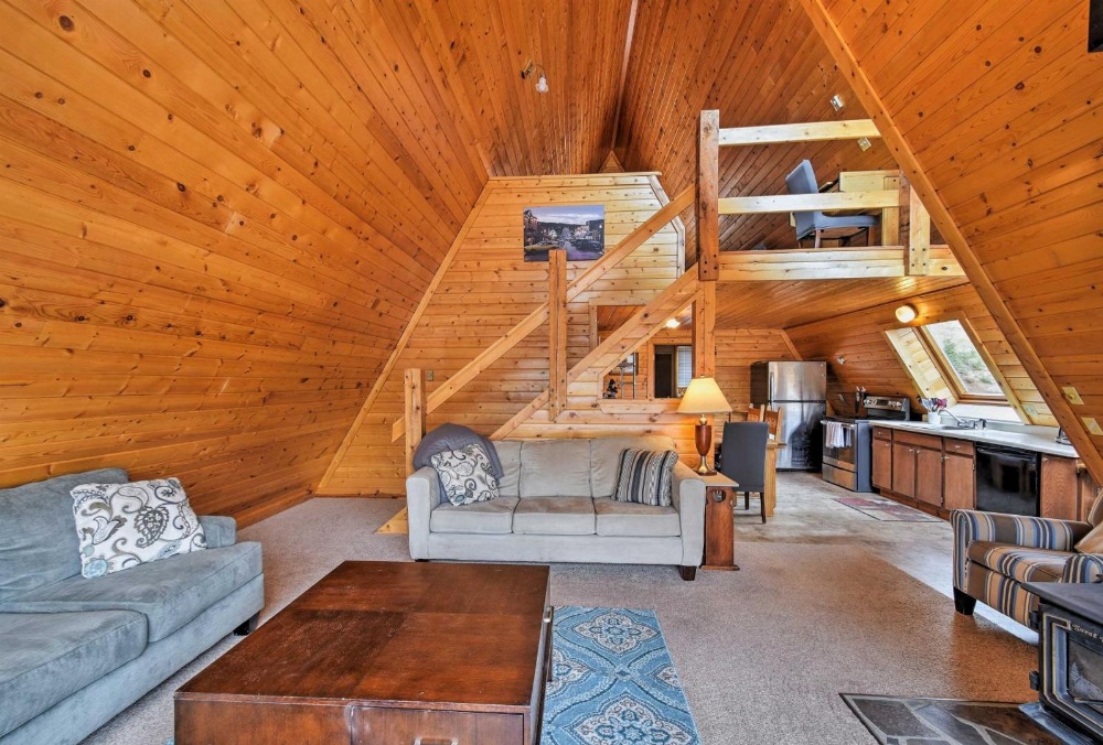 A-Frame Cabin with Mtn Views - 4 Mi to Cripple Creek! Main image