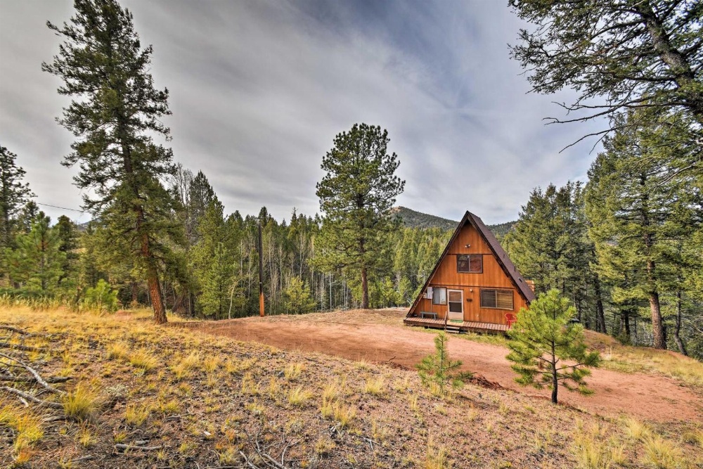 A-Frame Cabin with Mtn Views - 4 Mi to Cripple Creek! Main image