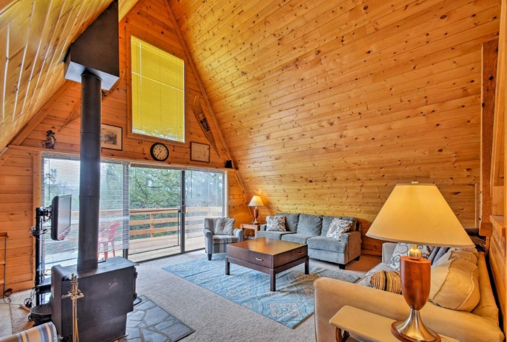A-Frame Cabin with Mtn Views - 4 Mi to Cripple Creek!